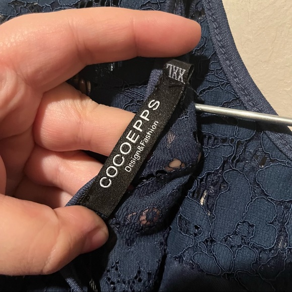 NWT Cocoepps Navy Blue Lace V Neck Dress - Picture 4 of 5